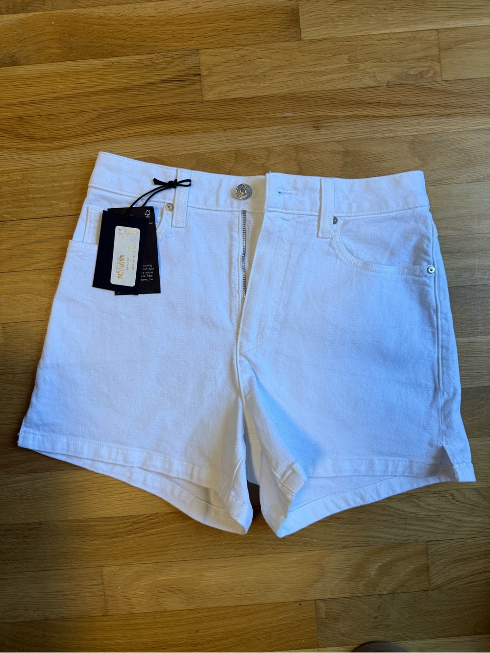 PAIGE Dani White High-Waist Shorts - Picture 5 of 11